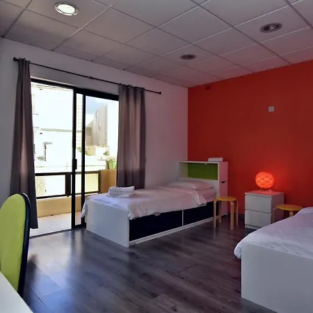 Large St Julians Central 2 Apartment Saint Julian's